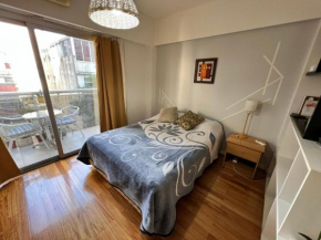 Departamento en Viamonte con balcón, cerca de Av Córdoba y Corrientes